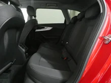 Audi A4 Avant 40 TDI Sport in Y1 Tangorot Metallic