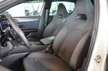 CUPRA Leon 1.5 eTSI DSG 150 PS ACT in Taiga-Grau Metallic