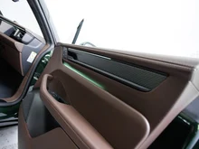 Porsche Macan Turbo in oakgrünmetallic neo