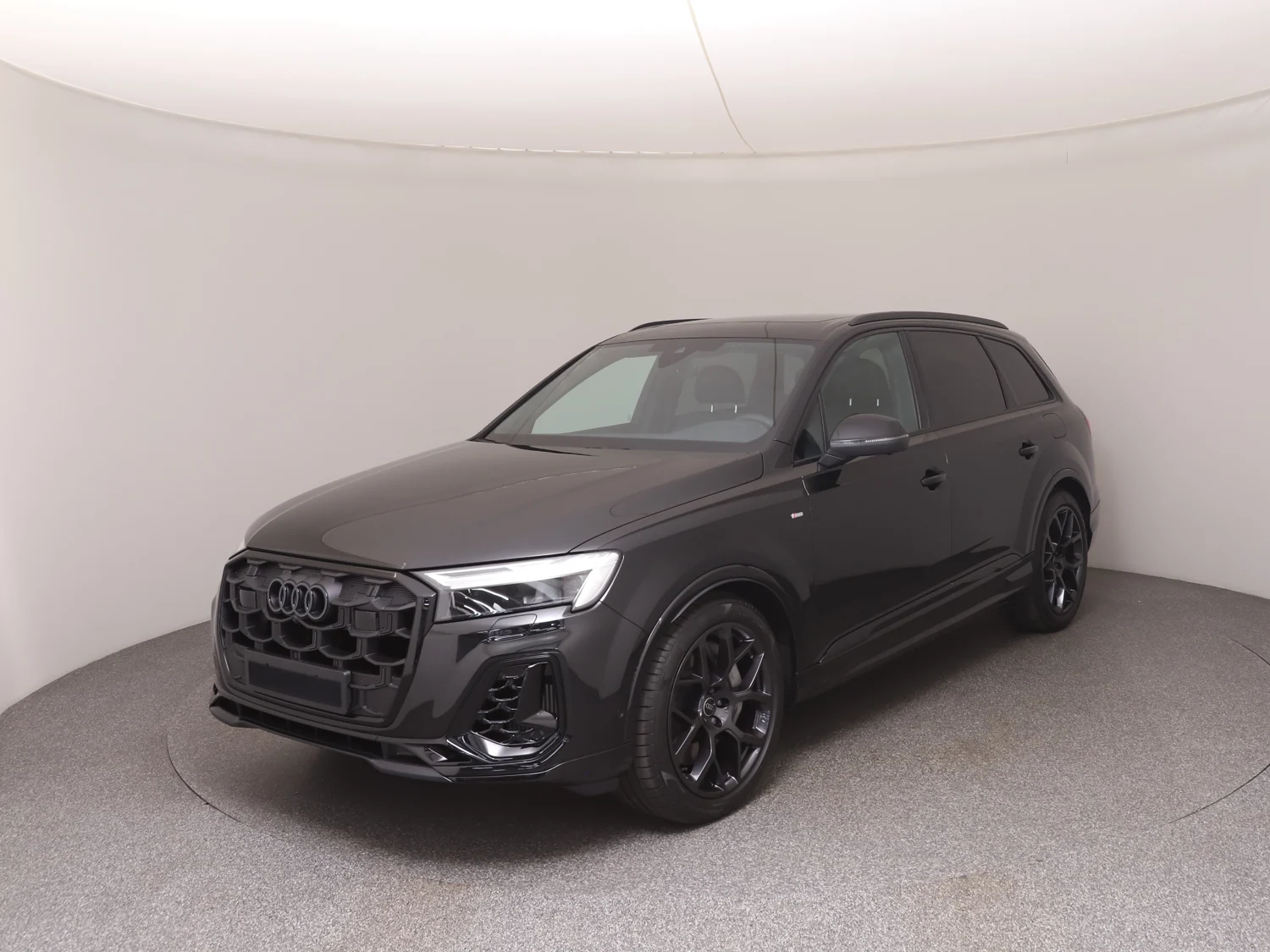 Bild eines Audi Q7 55 TFSI e quattro S line 290 kW
