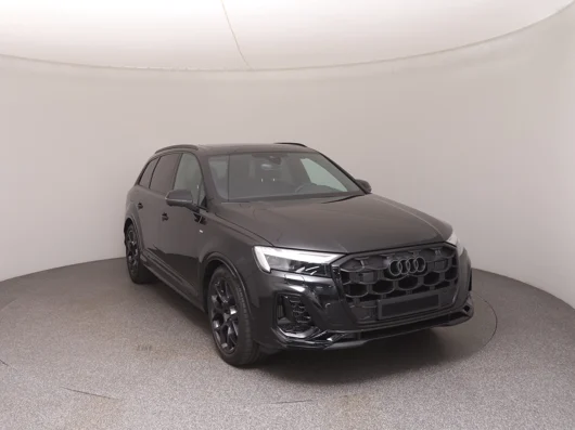 Bild eines Audi Q7 55 TFSI e quattro S line 290 kW