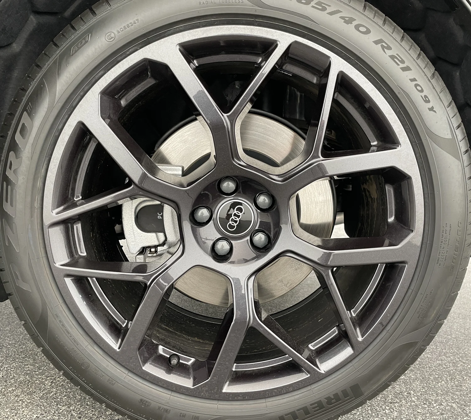 Bild eines Audi Q7 55 TFSI e quattro S line 290 kW