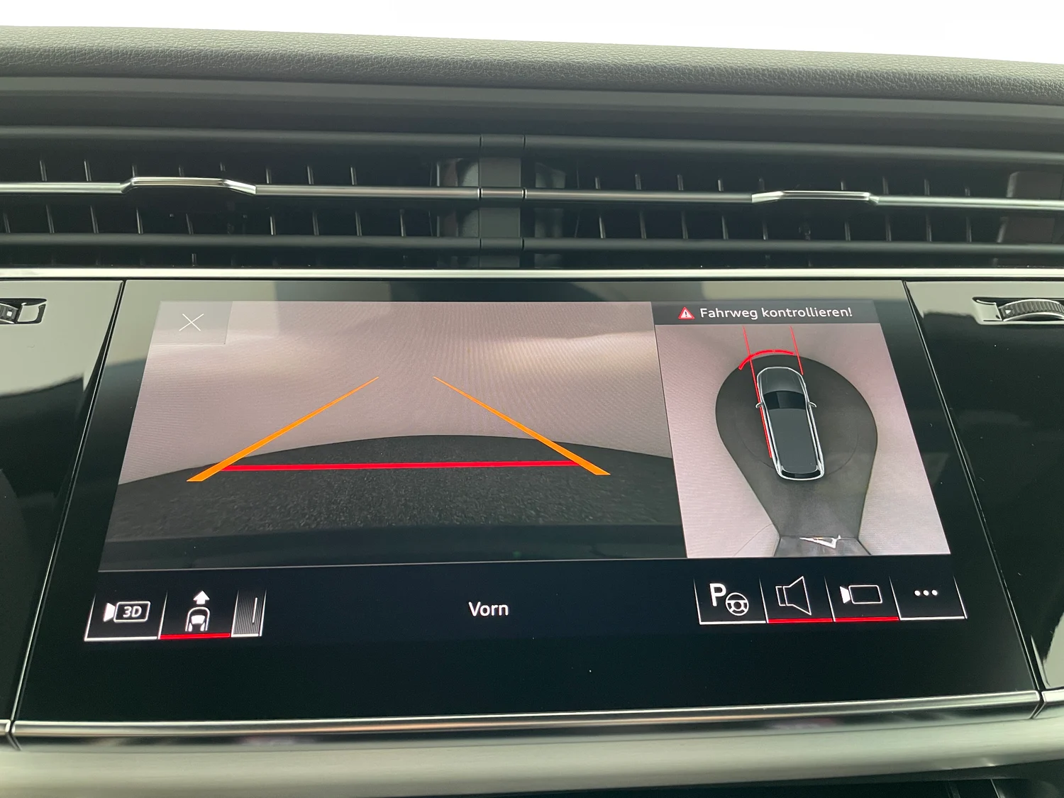 Bild eines Audi Q7 55 TFSI e quattro S line 290 kW