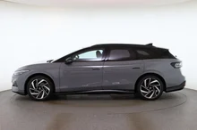 VW ID.7 Tourer Pro S 210 kW Business-86 kWh in Mondsteingrau Dach Schwarz
