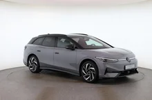 VW ID.7 Tourer Pro S 210 kW Business-86 kWh in Mondsteingrau Dach Schwarz