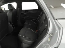 VW ID.7 Tourer Pro S 210 kW Business-86 kWh in Mondsteingrau Dach Schwarz