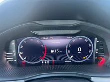 Škoda Kamiq Ambition TSI in Moon-Weiss Metallic