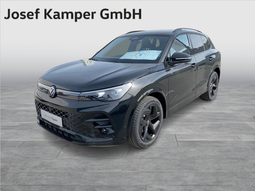 VW Tiguan R-Line eTSI DSG