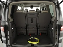 VW Multivan Business ÜH eHybrid 180 kW 4M in Indiumgrau Metallic