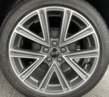 Thumbnail-Foto von Fahrzeug