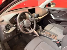 Audi Q2 1.6 TDI Sport in brillantschwarz Klar