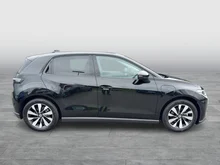 VW ID.Polo ID. Polo Life Edition 155 kW - 52 kWh in Grenadillschwarz Metallic