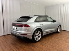 Audi Q8 e-hybrid quattro 360 kW in Satellitsilber Metallic