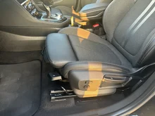 BMW 2xx 218d Active Tourer Sport Line in schwarz - metallic