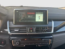 BMW 2xx 218d Active Tourer Sport Line in schwarz - metallic
