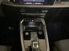 Audi A3 Sportback 30 TFSI S line exterieur in mythosschwarz metallic