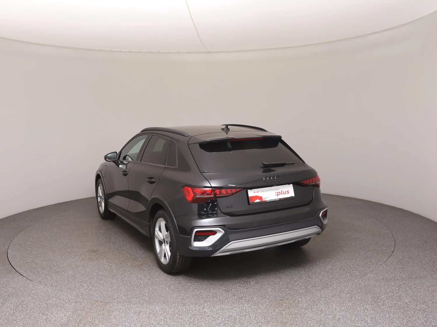 Bild eines Audi A3 allstreet 40 TFSI e
