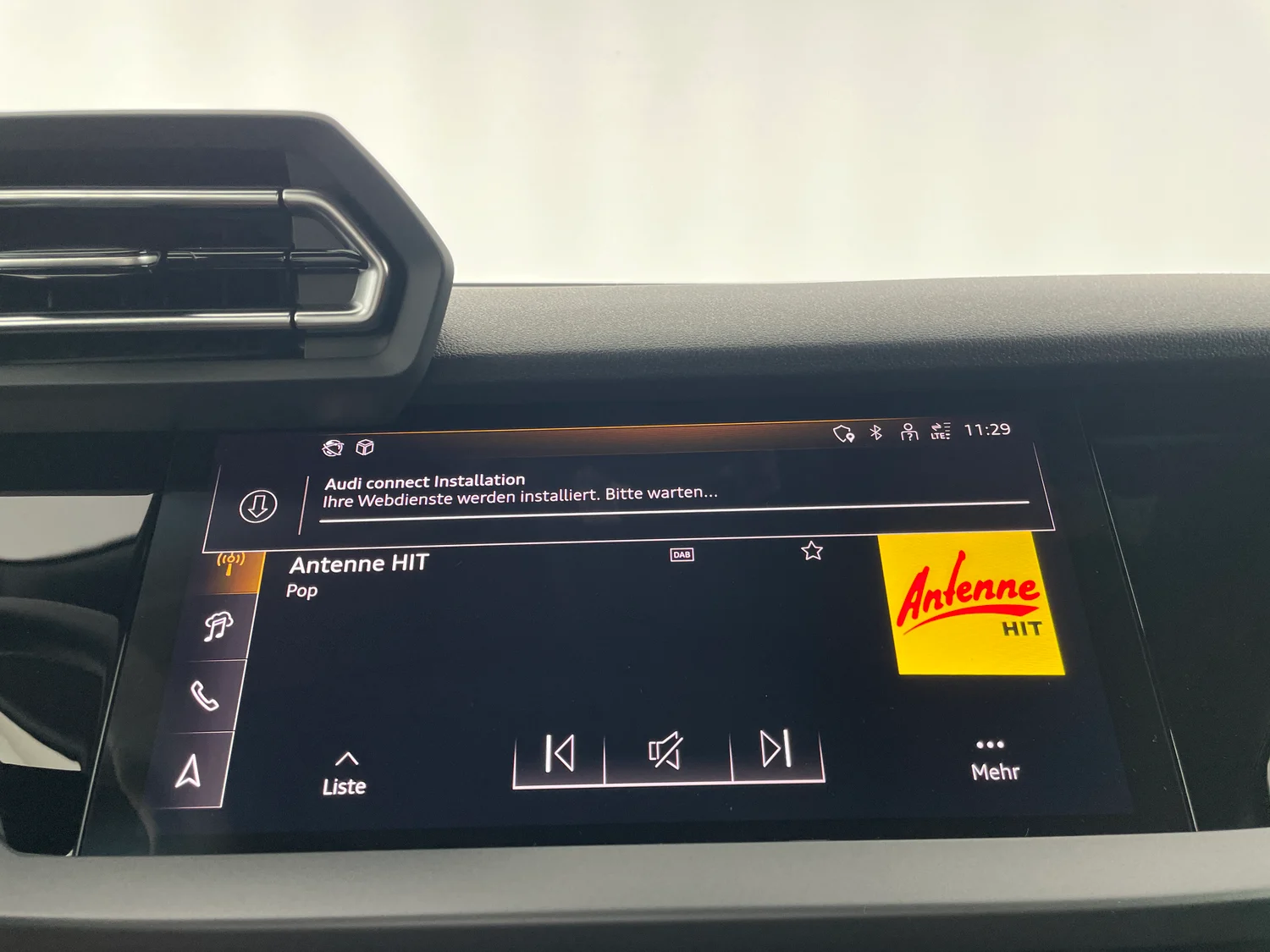Bild eines Audi A3 allstreet 40 TFSI e