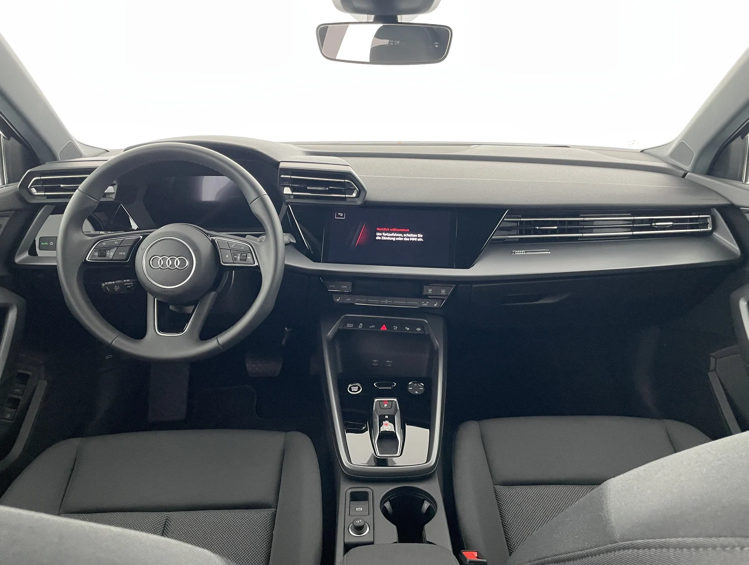 Bild eines Audi A3 allstreet 40 TFSI e