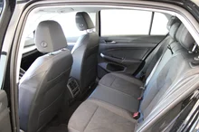 VW Golf Rabbit mHEV DSG in Grenadillschwarz Metallic
