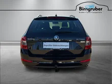 Škoda Octavia Combi Ambition+ TDI in Black-Magic Perleffekt