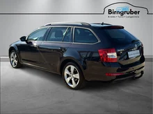Škoda Octavia Combi Ambition+ TDI in Black-Magic Perleffekt