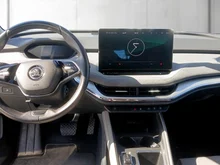 Škoda Enyaq 60 in schwarz - normal