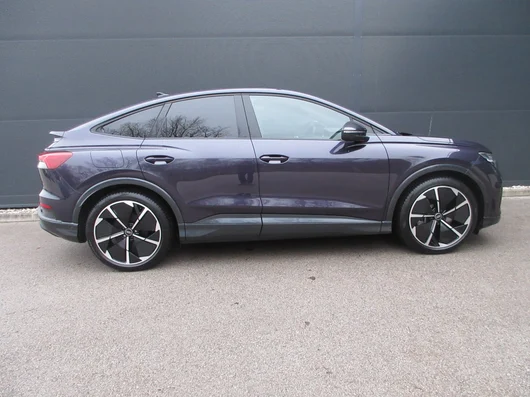 Bild eines Q4 Sportback 45 e-tron quattro