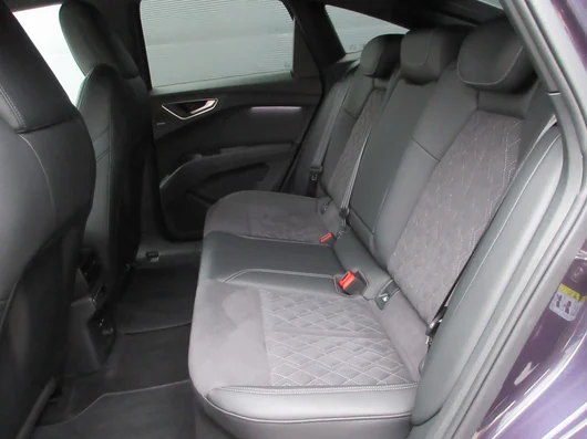 Bild eines Q4 Sportback 45 e-tron quattro