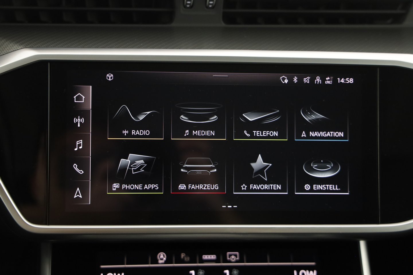 Audi A6 Avant 40 TDI quattro Design | Bild 16 von 25