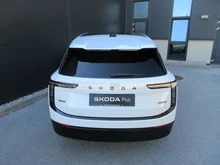 Škoda Peaq Sportline 90x in Moon-Weiß Metallic