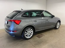 Škoda Scala Ambition TSI in 5X Graphite-Grau Metallic