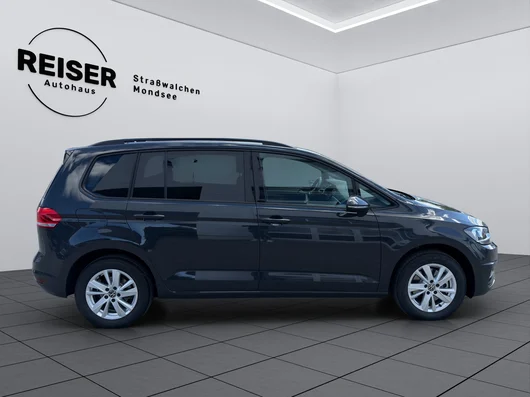 Bild eines VW Touran Life TSI