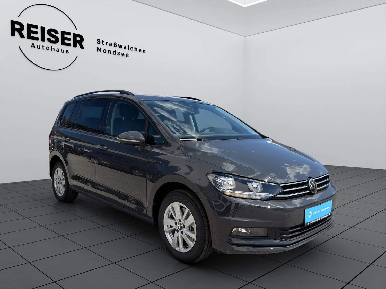Bild eines VW Touran Life TSI