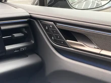 Porsche Macan Turbo in schiefergrau neo