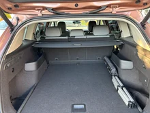 Škoda Peaq Selection 90x in Rosewood-Beige Metallic