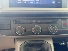 VW Transporter Kombi LR TDI in Reflexsilber Metallic