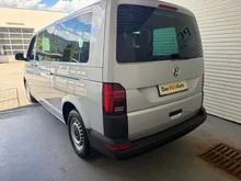 VW Transporter Kombi LR TDI in Reflexsilber Metallic