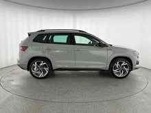 Škoda Karoq 4x4 Sportline TSI DSG in Stahl-Grau