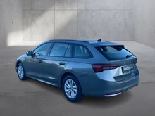 Škoda Octavia Combi Selection TSI mHEV DSG in Graphit-Grau Metallic