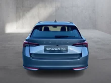 Škoda Octavia Combi Selection TSI mHEV DSG in Graphit-Grau Metallic