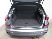 Škoda Kamiq Essence TSI in Graphit-Grau Metallic