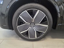 VW Tiguan Sport eTSI DSG in Grenadillschwarz Metallic