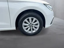 SEAT Ibiza Xcellence in Candy-Weiß