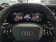 Audi A6 Avant e-hybrid quattro 270 kW in Mythosschwarz Metallic