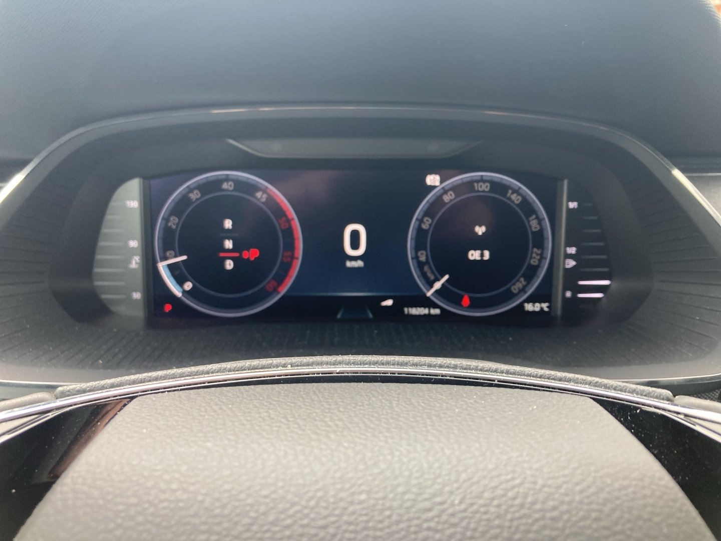 Škoda OCTAVIA Combi Business TDI DSG | Bild 8 von 16