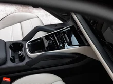 Porsche Cayenne E-Hybrid in CHROMITSCHWARZMETALLIC