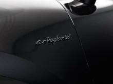 Porsche Cayenne E-Hybrid in CHROMITSCHWARZMETALLIC