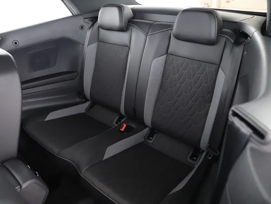 Bild eines VW T-Roc Cabriolet Style TSI
