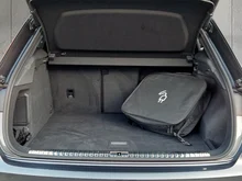 Audi Q3 e-tron 45 TFSI e S line exterieur in Daytonagrau perleffekt